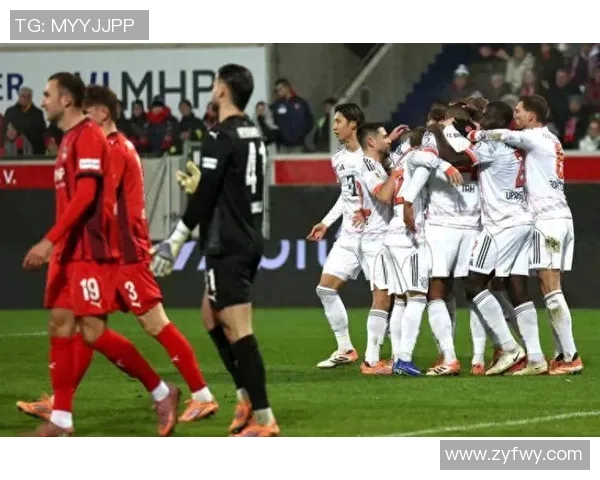 拜仁三连胜，德甲领跑夺冠在望！