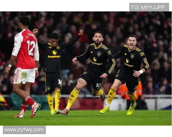 曼联主帅遭批评，球队未能取得英超胜利，欧冠出线堪忧