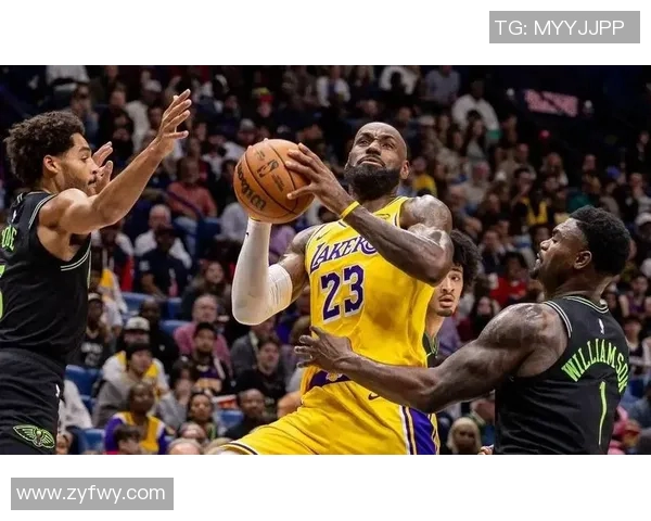 詹姆斯季后赛惊艳表现,领军湖人逆转夺冠 詹姆斯季后赛惊艳表现,领军湖人逆转夺冠